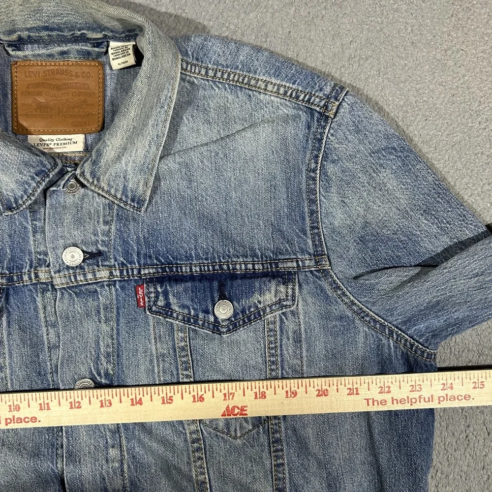 Levis Jacket Mens XL blue denim biker trucker relaxed fit #3509